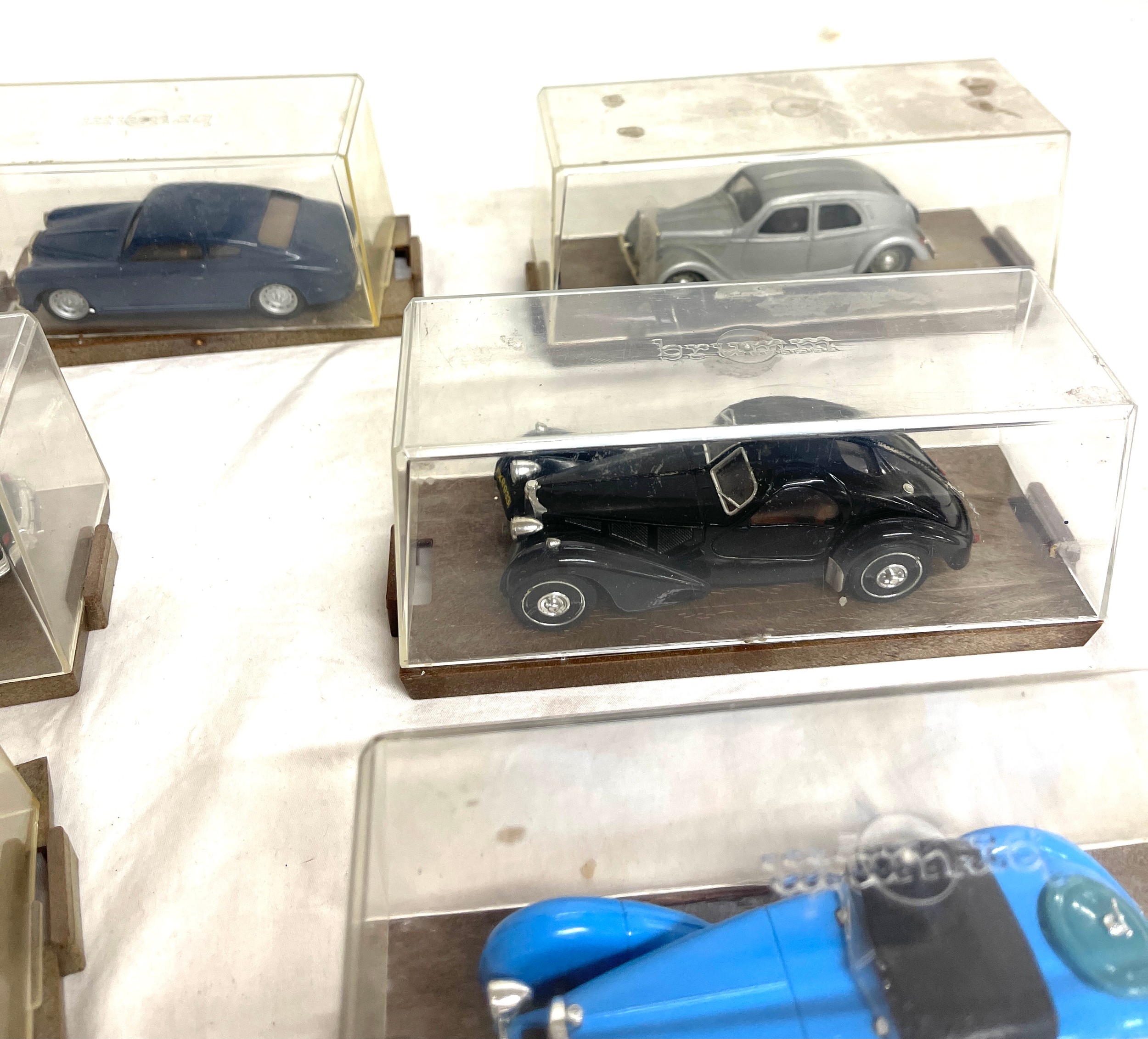 Selection of cased Brumm small collectors cars - Image 4 of 4