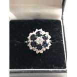 Fine 18ct white gold diamond & sapphire ring est 1.00ct diamonds centre diamond measures 4mm dia