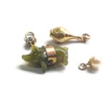 4 9ct gold charms 4.2g