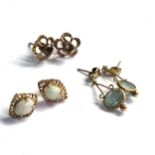 3 x 9ct gold stud earrings inc. opal, topaz & smoky quartz (3.8g)