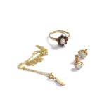 3 x 9ct gold opal pendant necklace, & opal stud earrings opal & garnet ring (4.2g)