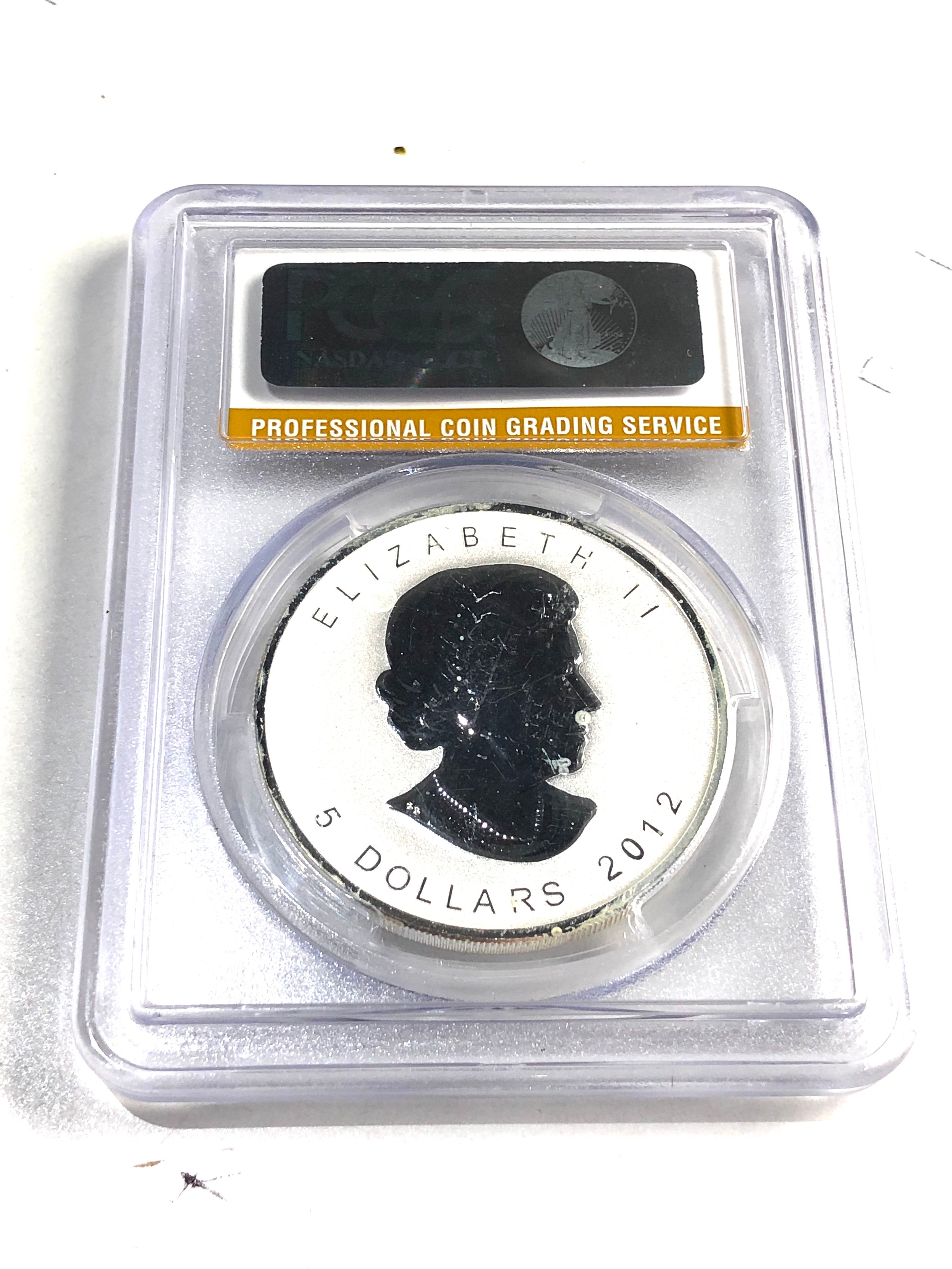 2012 $5 999 silver proof Maple Leaf with Titanic privy Mark - Image 2 of 2