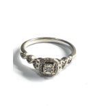 9ct white gold diamond ring weight 2.6g 0.10ct diamonds