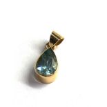 Small 9ct gold topaz pendant 0.7g