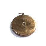 9ct gold antique back & front locket (6g)