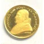 1962 vatican gold Joannes x111 medal /coin hallmarked 900 weight 4.9g measures 20mm