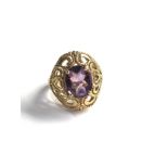 9ct gold amethyst ring weight 6.2g