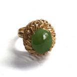 9ct gold vintage nephrite ring (4.9g)