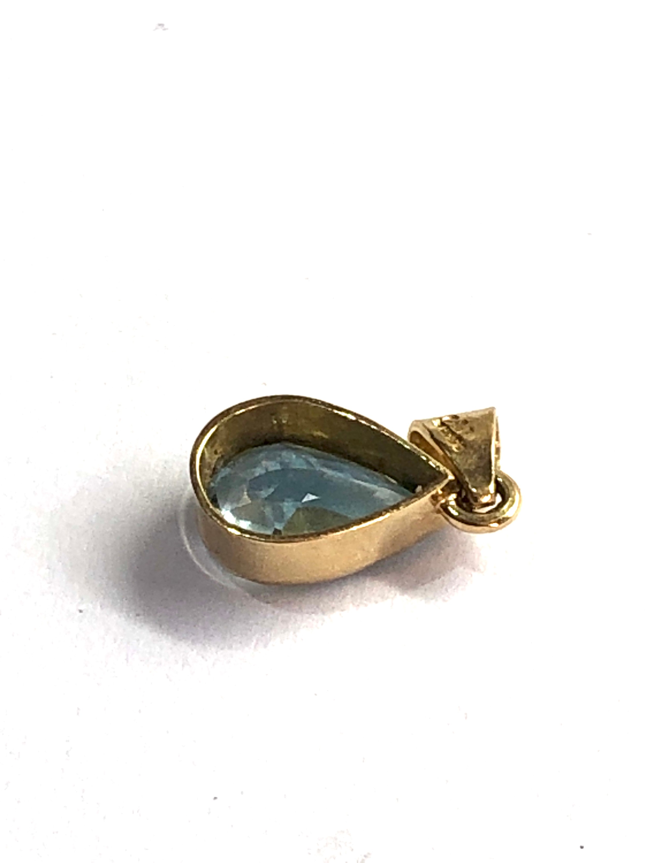 Small 9ct gold topaz pendant 0.7g - Image 3 of 3