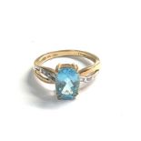 9ct gold topaz & diamond ring weight 2.4g