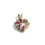 9ct gold ruby & diamond pendant weight 1g