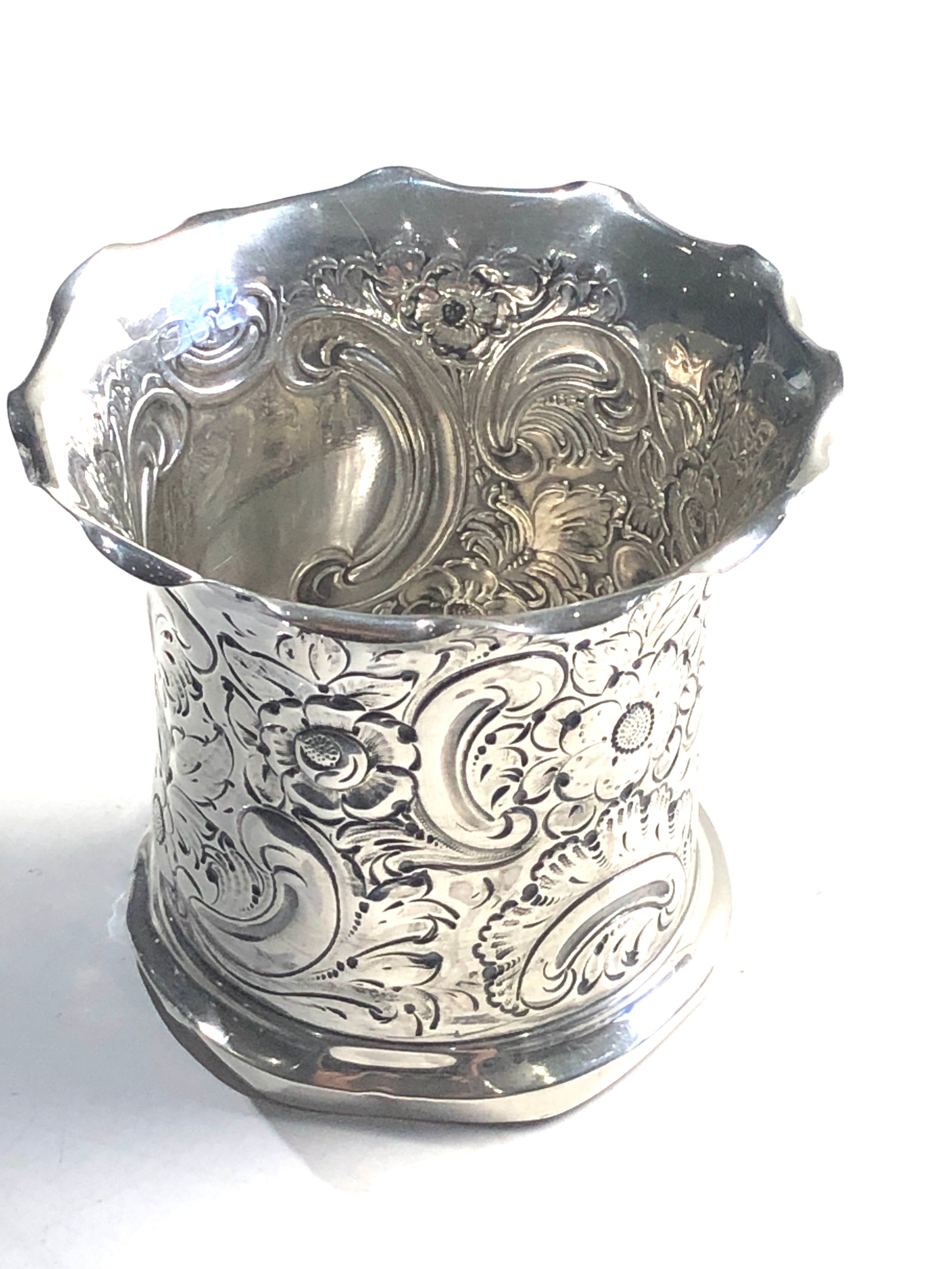 Antique silver floral embossed vase Sheffield silver hallmarks measures approx 9cm dia height 9cm - Image 2 of 5