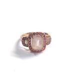 9ct gold rock quartz & red spinel cluster ring (4.7g)