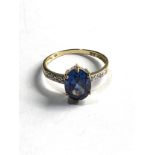 9ct gold topaz & diamond ring weight 1.9g