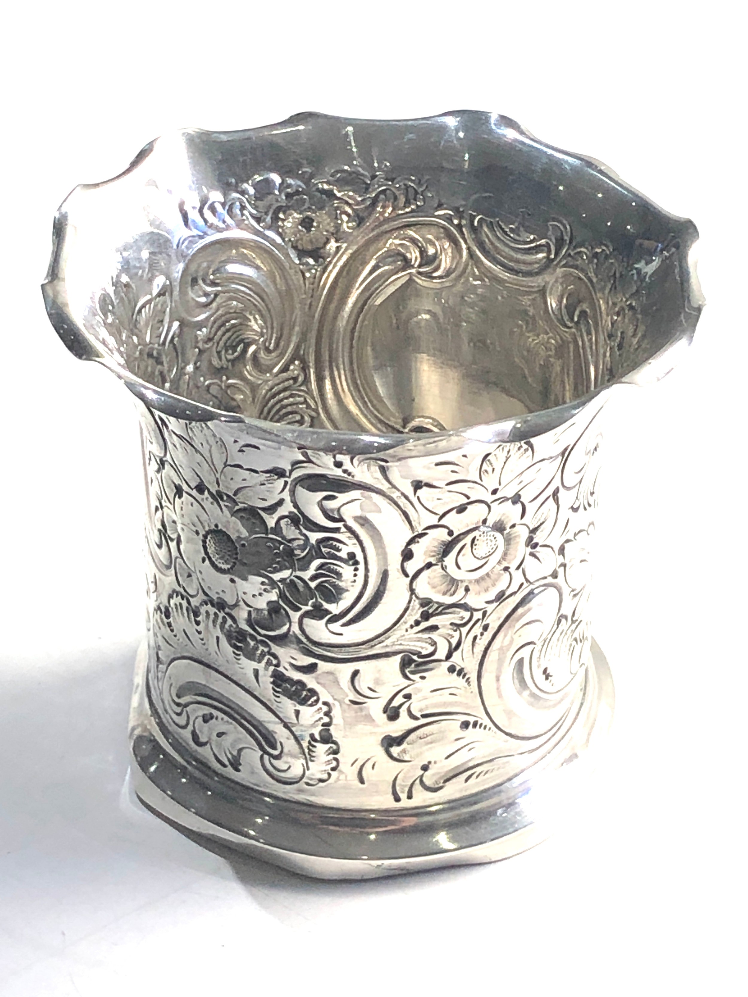 Antique silver floral embossed vase Sheffield silver hallmarks measures approx 9cm dia height 9cm - Image 3 of 5