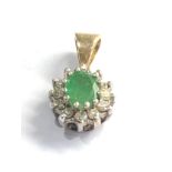 9ct gold emerald & diamond pendant weight 0.7g