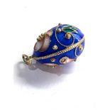 Russian silver and enamel egg pendant measures approx 3cm drop by 1.9cm wide