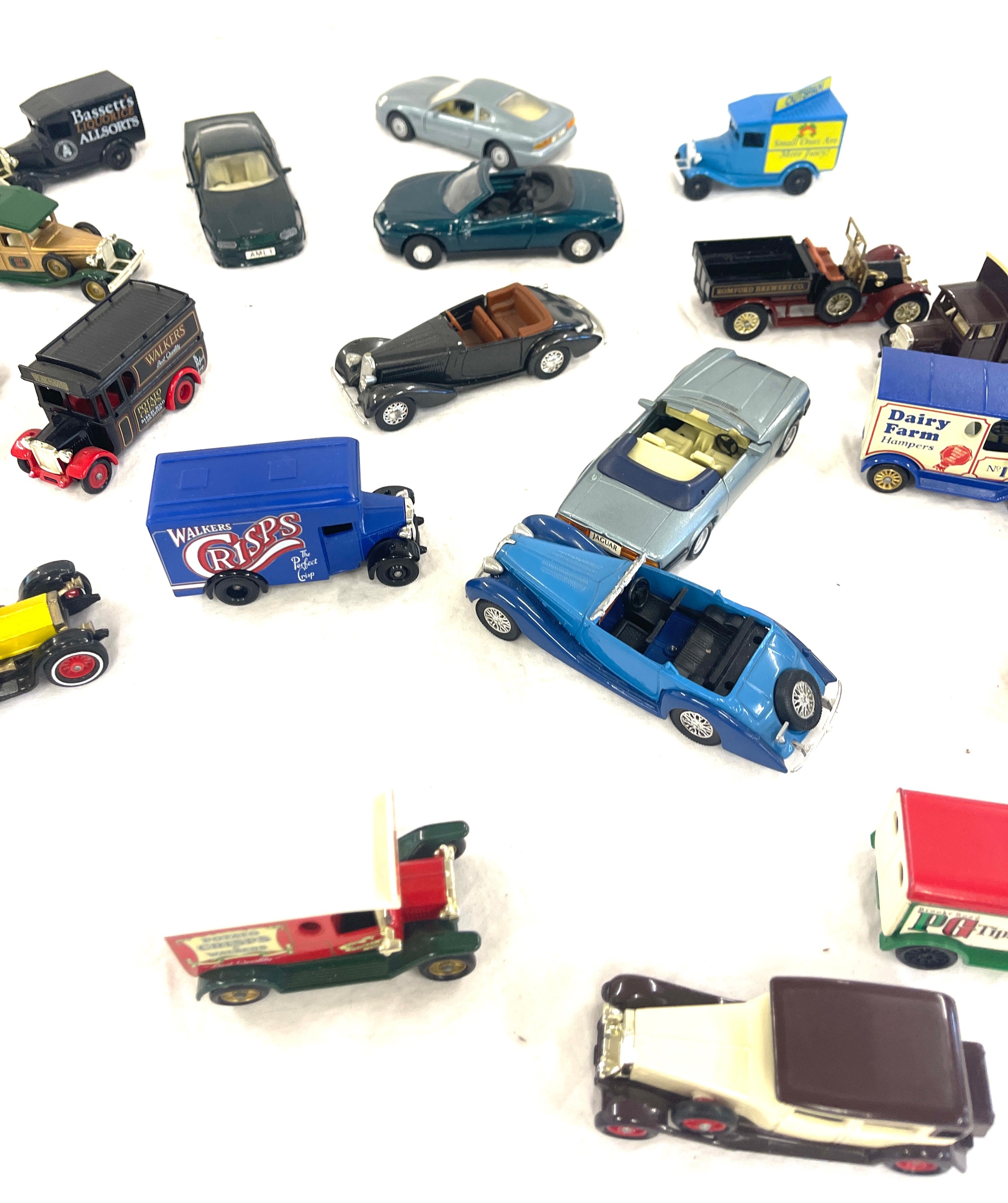 Selection vintage and later diecast cars - Image 3 of 4