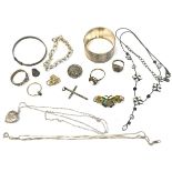 Selection silver items to include jewellery, napkin ring etc, approximate weight 80g