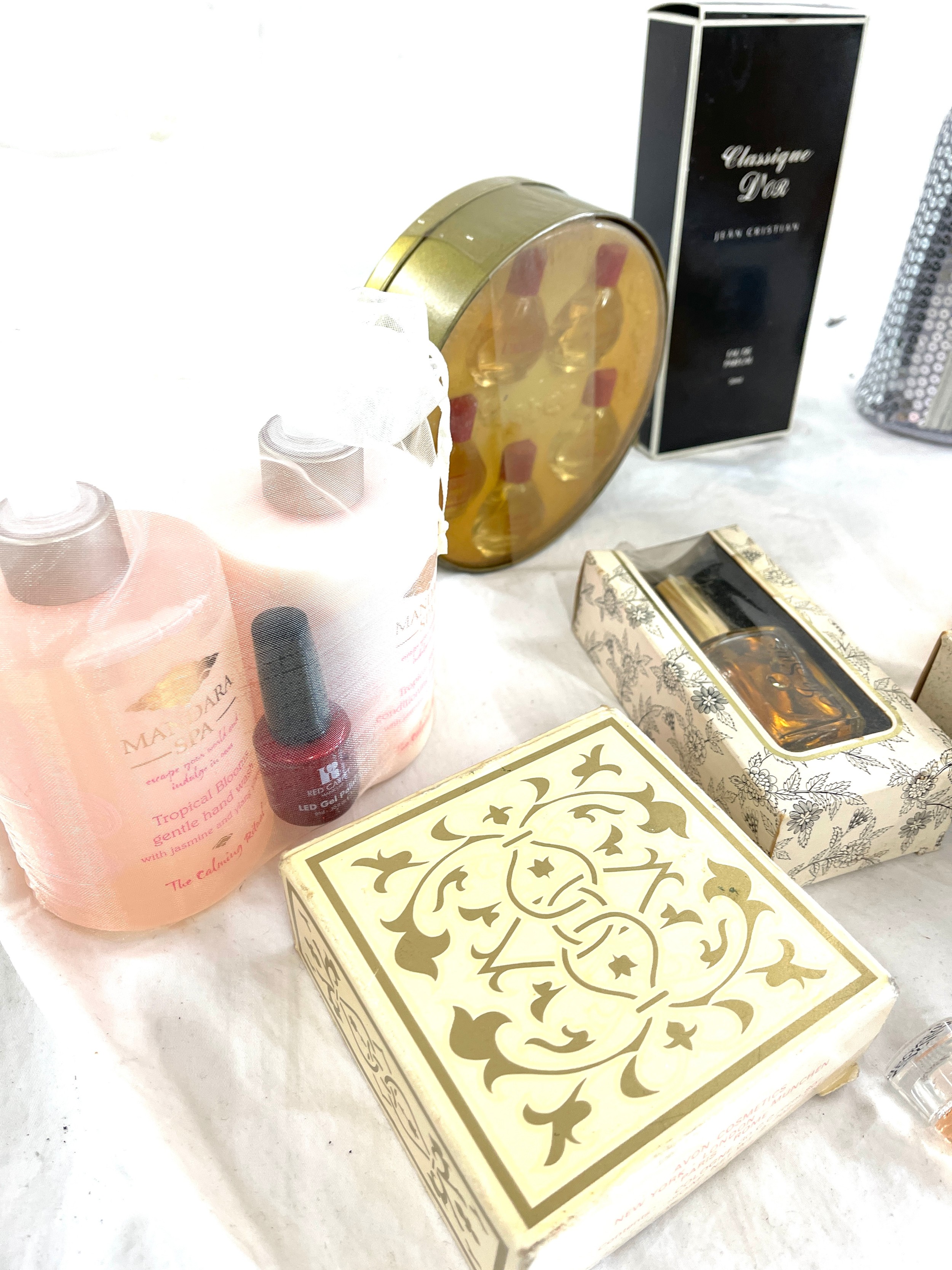 Selection of new boxed toiletries - Image 8 of 8
