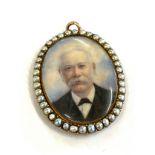 Antique gold backed seed pearl portrait pendant, has been repairs to back, overall weight 17g,