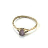9ct gold stone set ring, approximate weight 1g