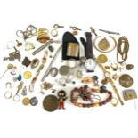 Assortment of collectable vintage items to include badges, costume jewellery, silver pencil etc