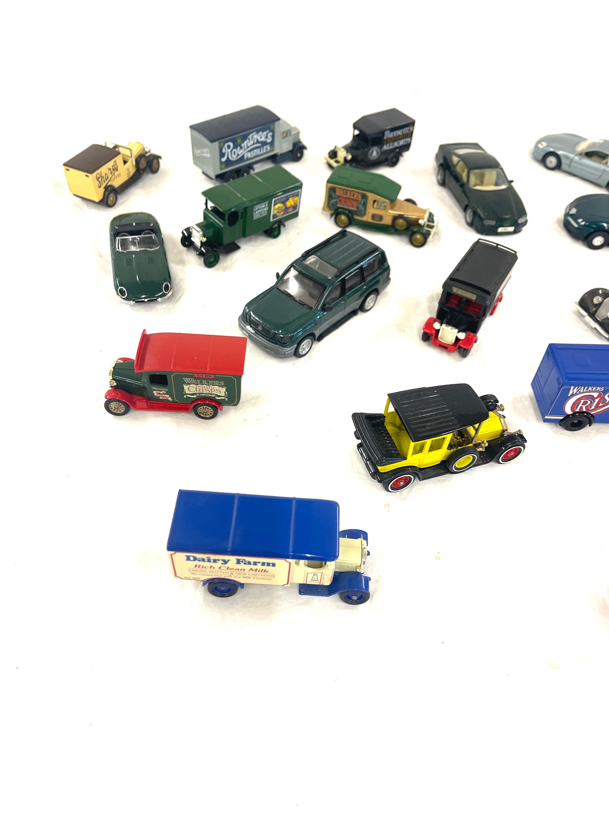 Selection vintage and later diecast cars - Image 2 of 4