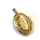 9ct gold locket, detailing front and back, approximate weight 3.3g