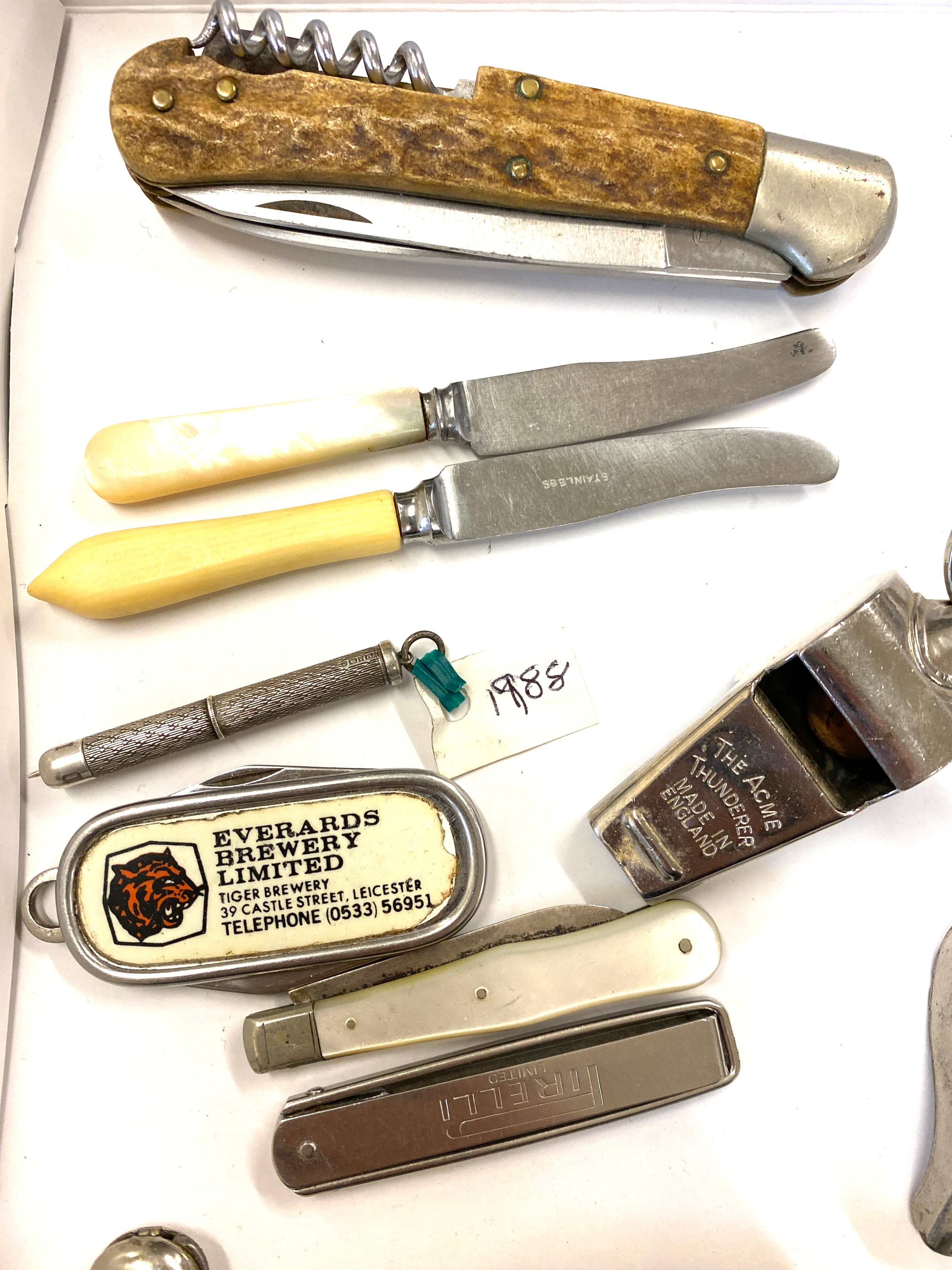 Selection vintage pen knifes to include C Julherbertz Rostfrei, H.Rowbotham & Co 1954 British Army - Image 2 of 5