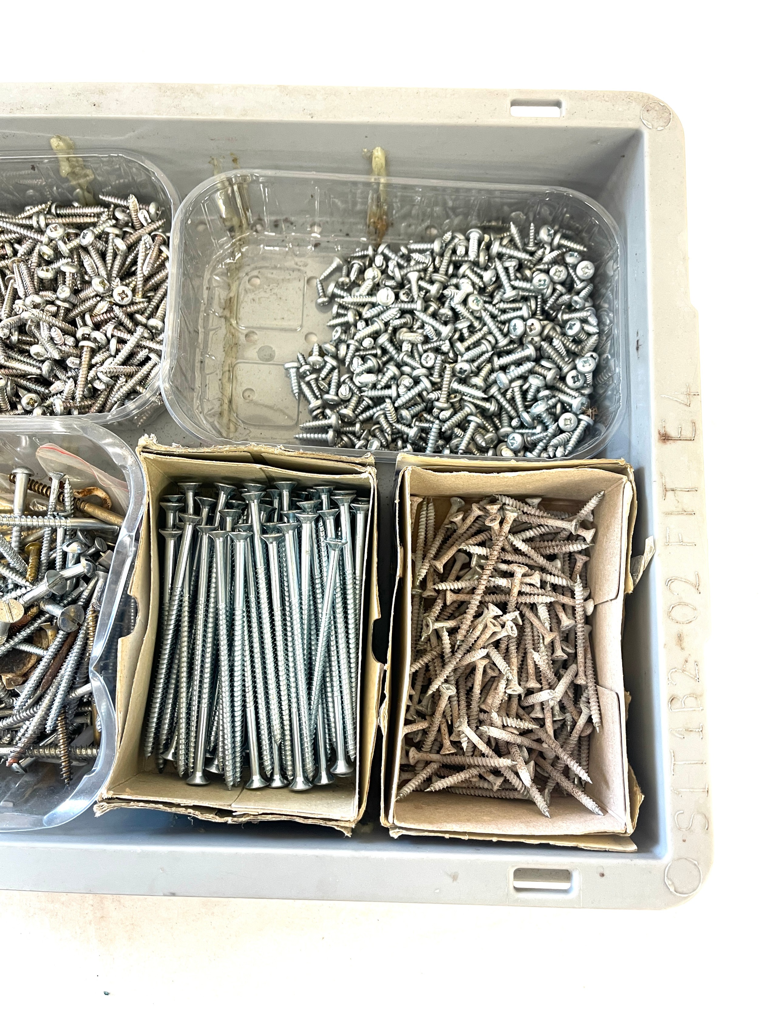 Selection of various screws - Image 2 of 3