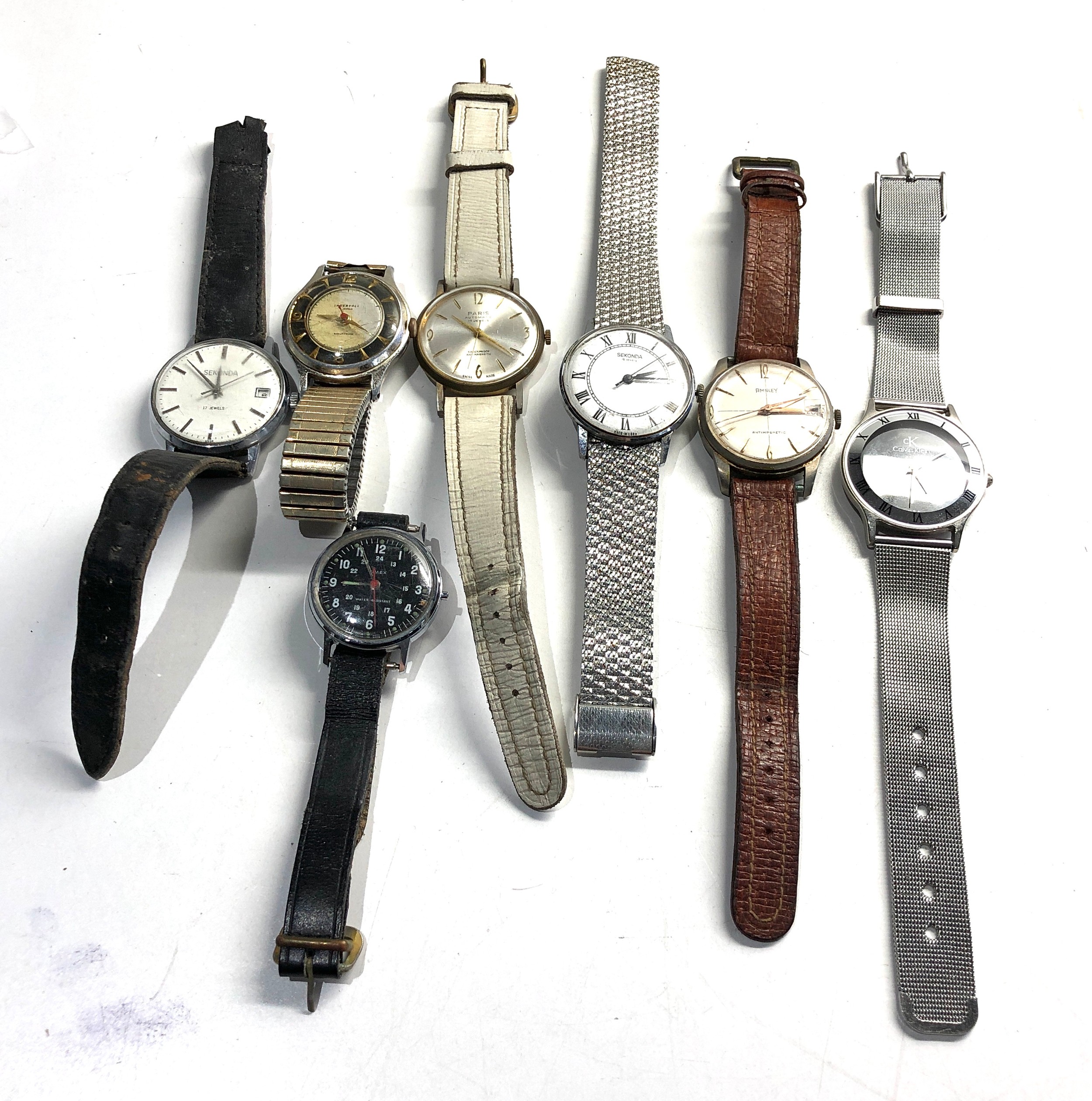 Selection of gents wristwatches