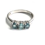 9ct white gold blue zircon ring weight 2.3g