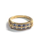 9ct gold diamond & sapphire dress ring (3g)