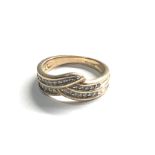 9ct gold diamond ring (3.3g)