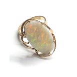 Large 9ct gold opal ring weight 4.2g