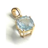 9ct gold topaz & diamond pendant 2.1g