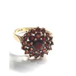 9ct gold vintage garnet dress ring (3g)