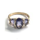 9ct gold iolite & diamond dress ring (3g)