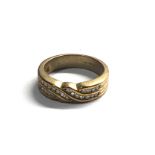 9ct gold vintage diamond crossover ring (3.5g)