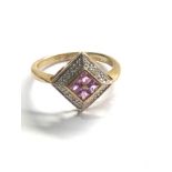 9ct gold diamond & pink sapphire cluster ring (2.2g)