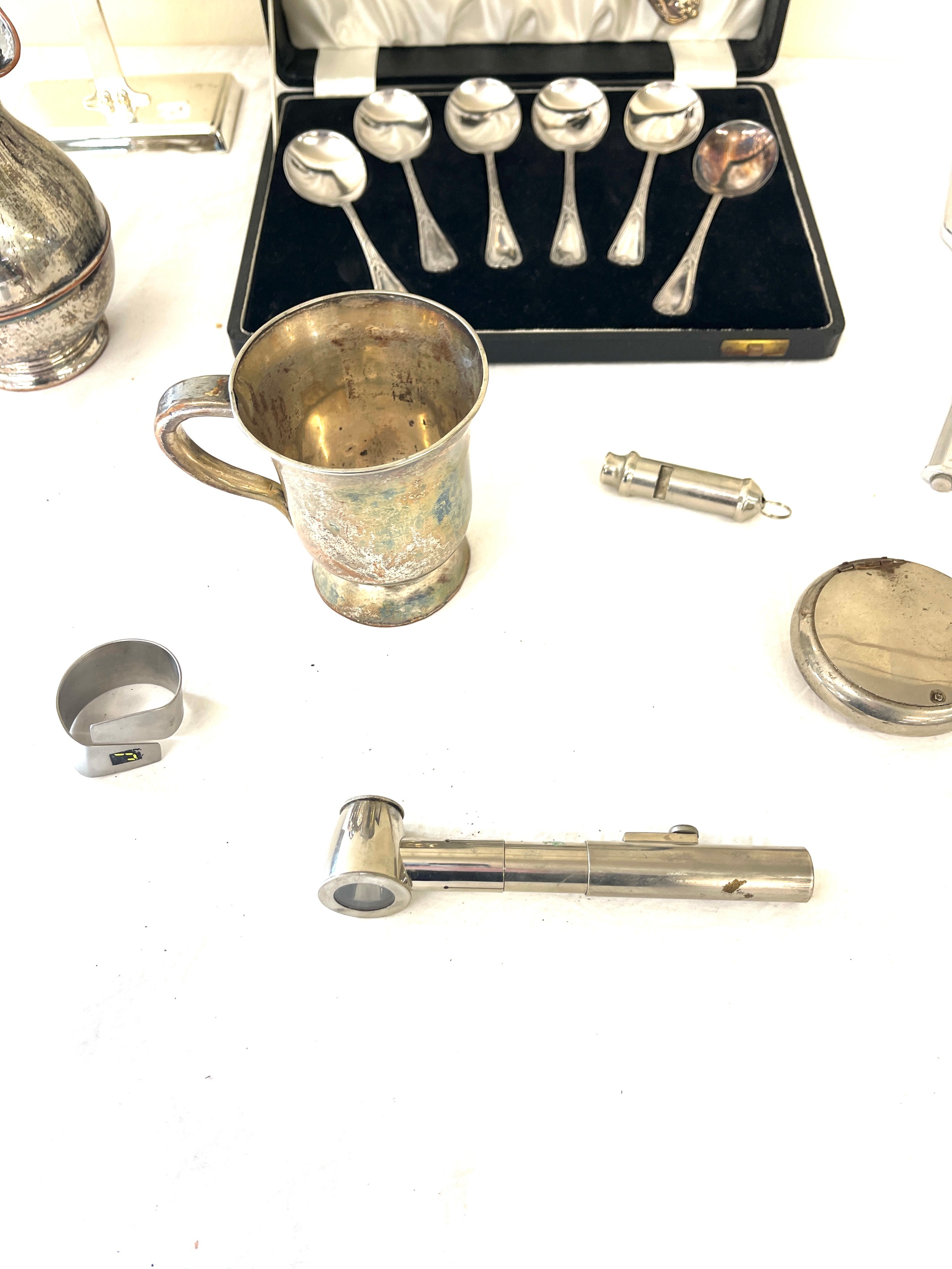 Selection of silver plated items to include whistle, jug etc - Bild 4 aus 4