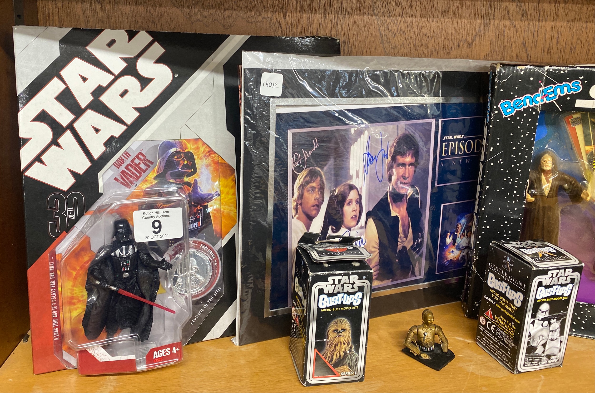 Selection of starwars figures - Image 2 of 3