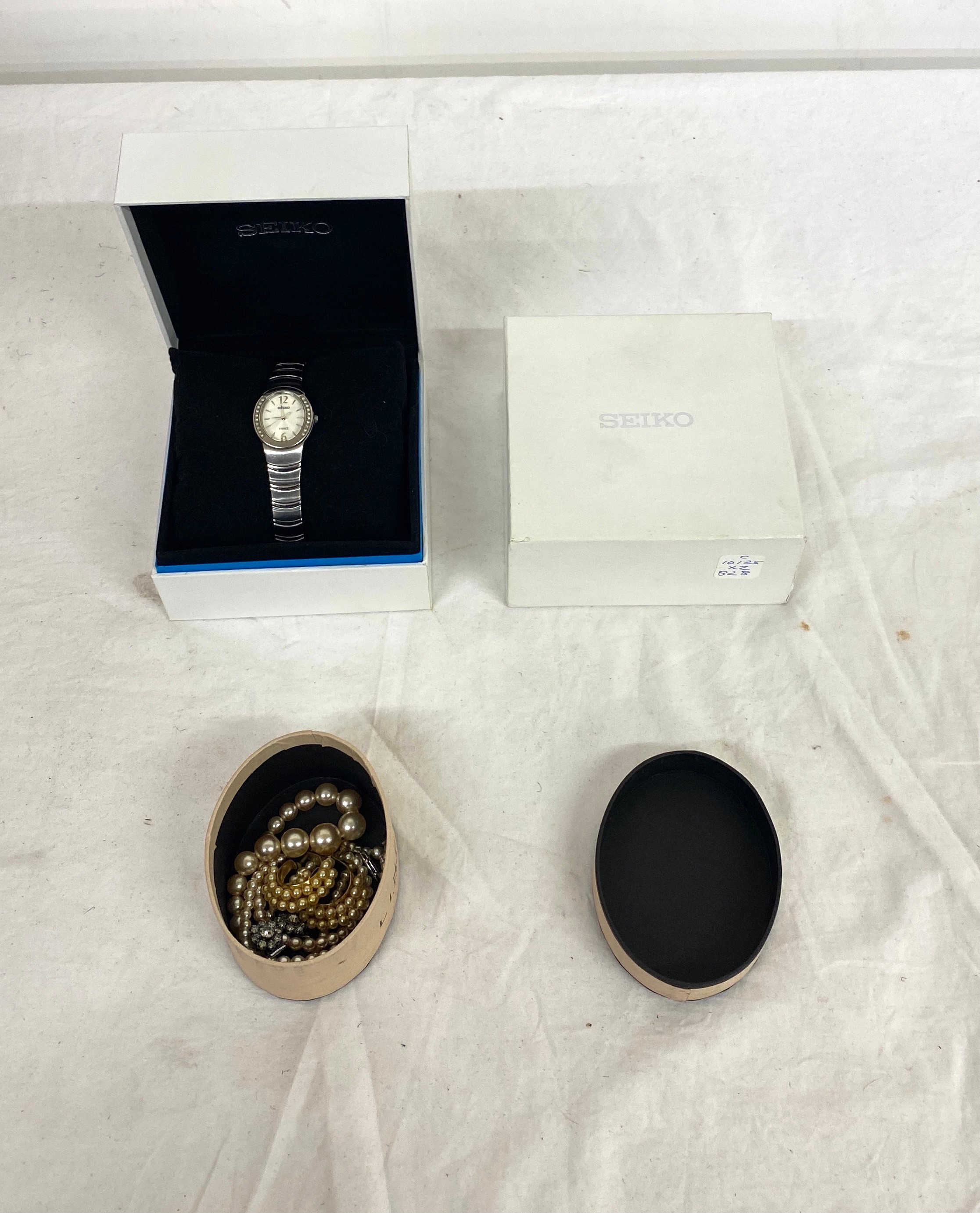 Selection of costume jewellery includes Seiko ladies wristwatch, Links of London box etc - Image 2 of 2