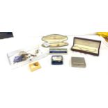 Tray of assorted costume jewellery includes pearl necklace, silver necklace set, pen etc
