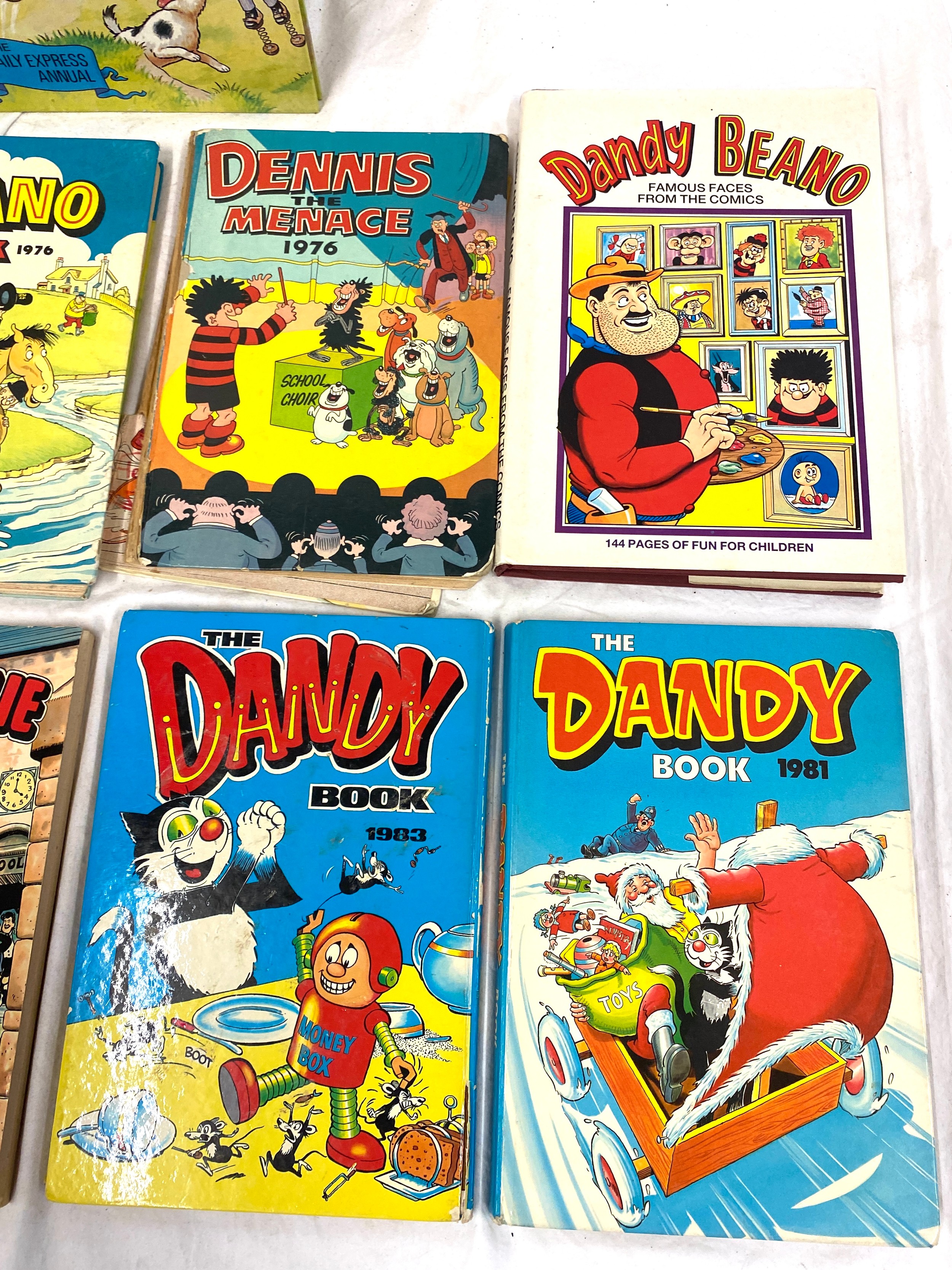 Selection of Dennis, Dandy and Rupert annuals - Image 2 of 4