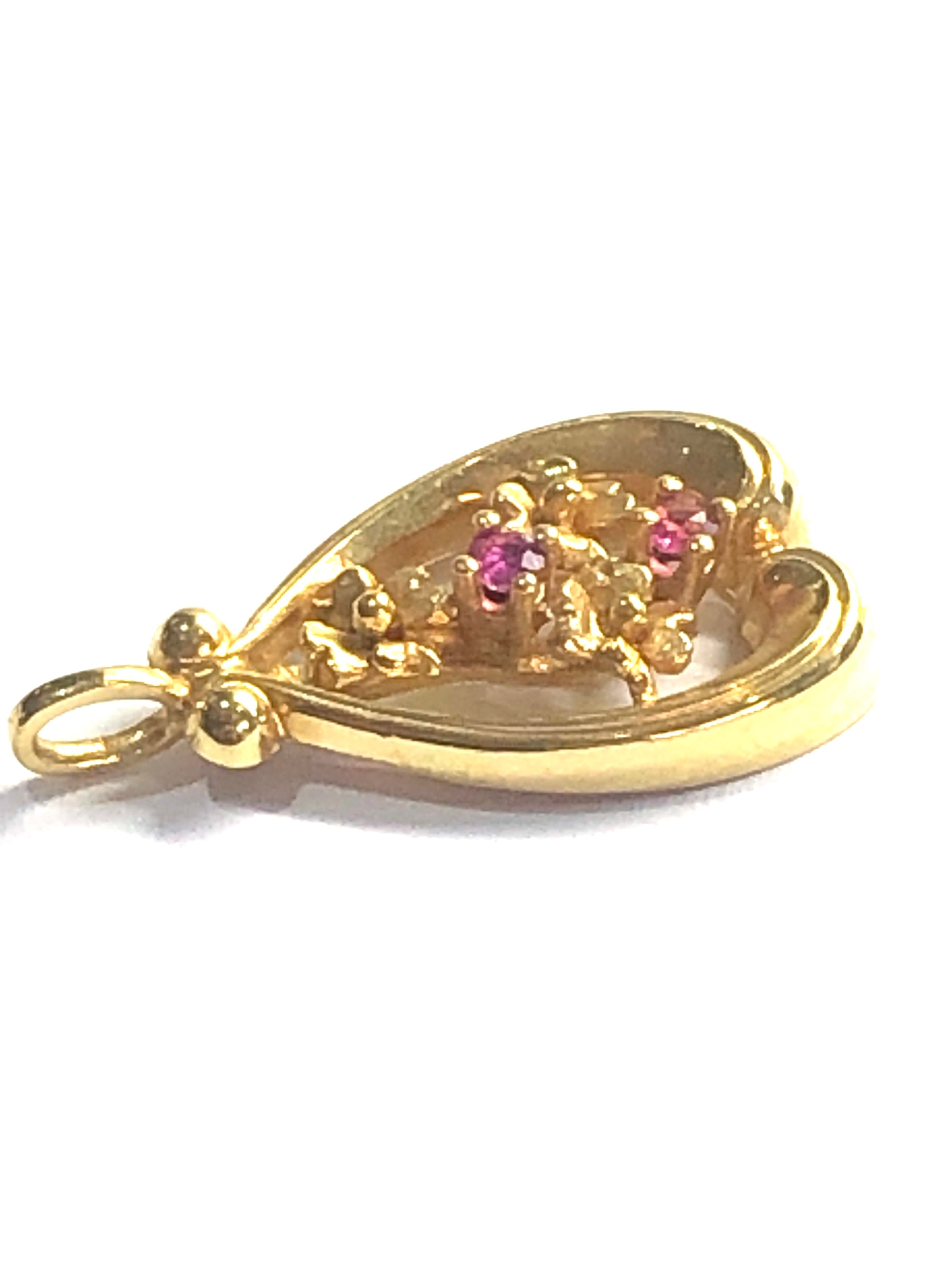 9ct gold ruby pendant weight 2g - Image 2 of 3