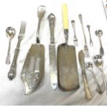 Selection of silver and silver handled items overall weight 627 grams