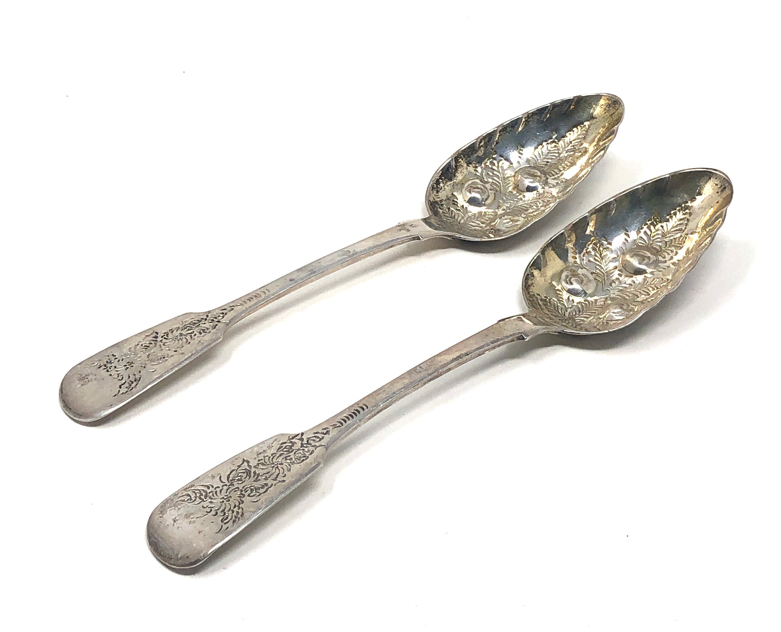 Pair of antique georgian silver berry spoons weight 120g - Image 3 of 5