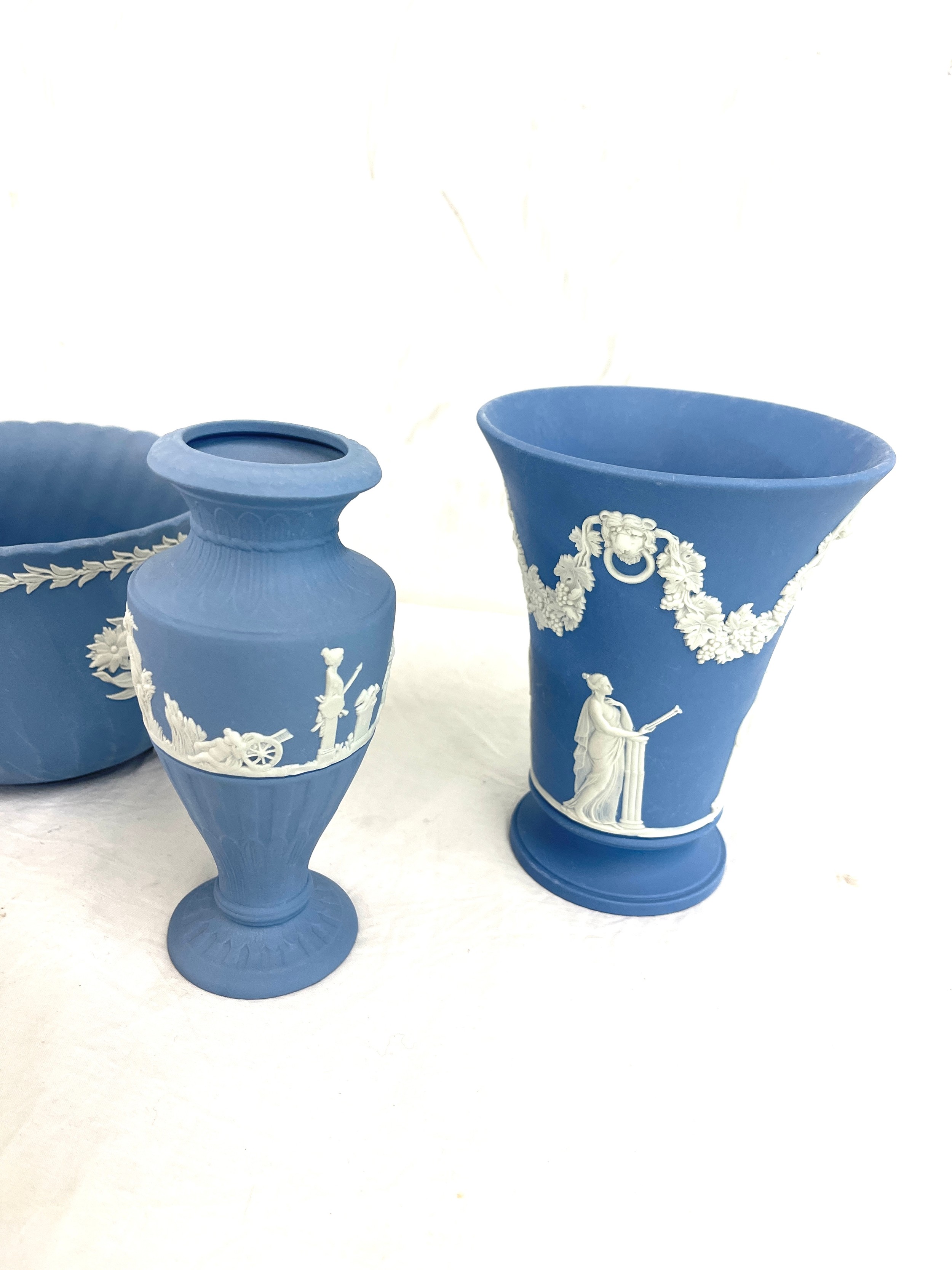 Selection of Wedgwood Jasperware Blue pieces to include, Vases, lidded trinket etc - Image 2 of 5